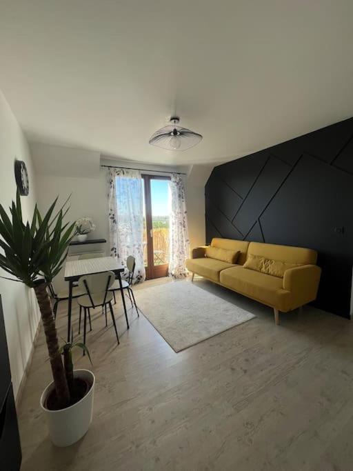 Le Rivabella Appartement Ouistreham Buitenkant foto